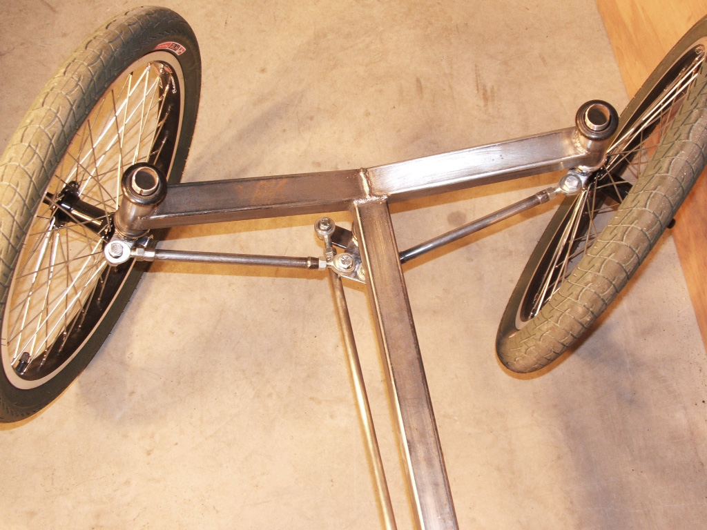 StreetFighter QuadCycle - ackermann steering
